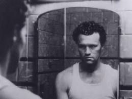 Interrogando lo specchio