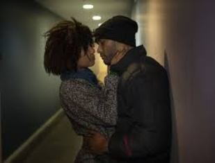 Donna sotto le stelle