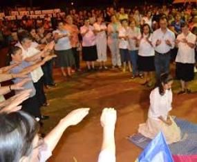 Ai piedi dell'altare