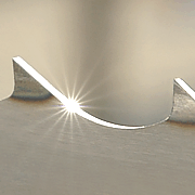 La lama affilata del silenzio