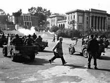 Sotto un triste cielo  