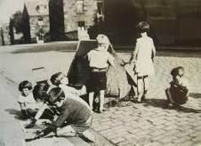 Bambini di ieri... Bambini di oggi