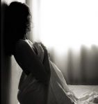 Sei che mi spegni la notte