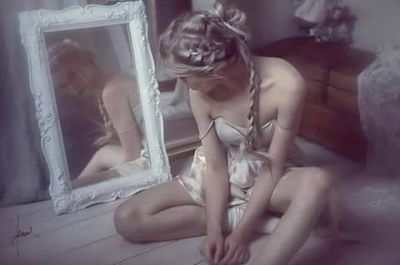 E sopra gli occhi piove